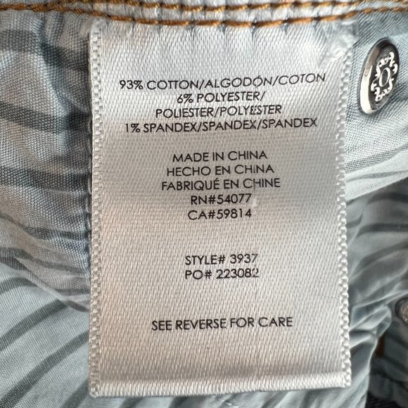 Cabi 3937 Slim Boyfriend Jean Star Print Raw Hem Denim Celebrity Wash Size 2 - Picture 7 of 11
